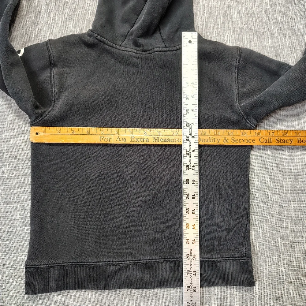 Carhartt Boys Hoodie Size 7 Black White Graphic Logo Pullover Spellout Sleeve - Picture 6 of 9